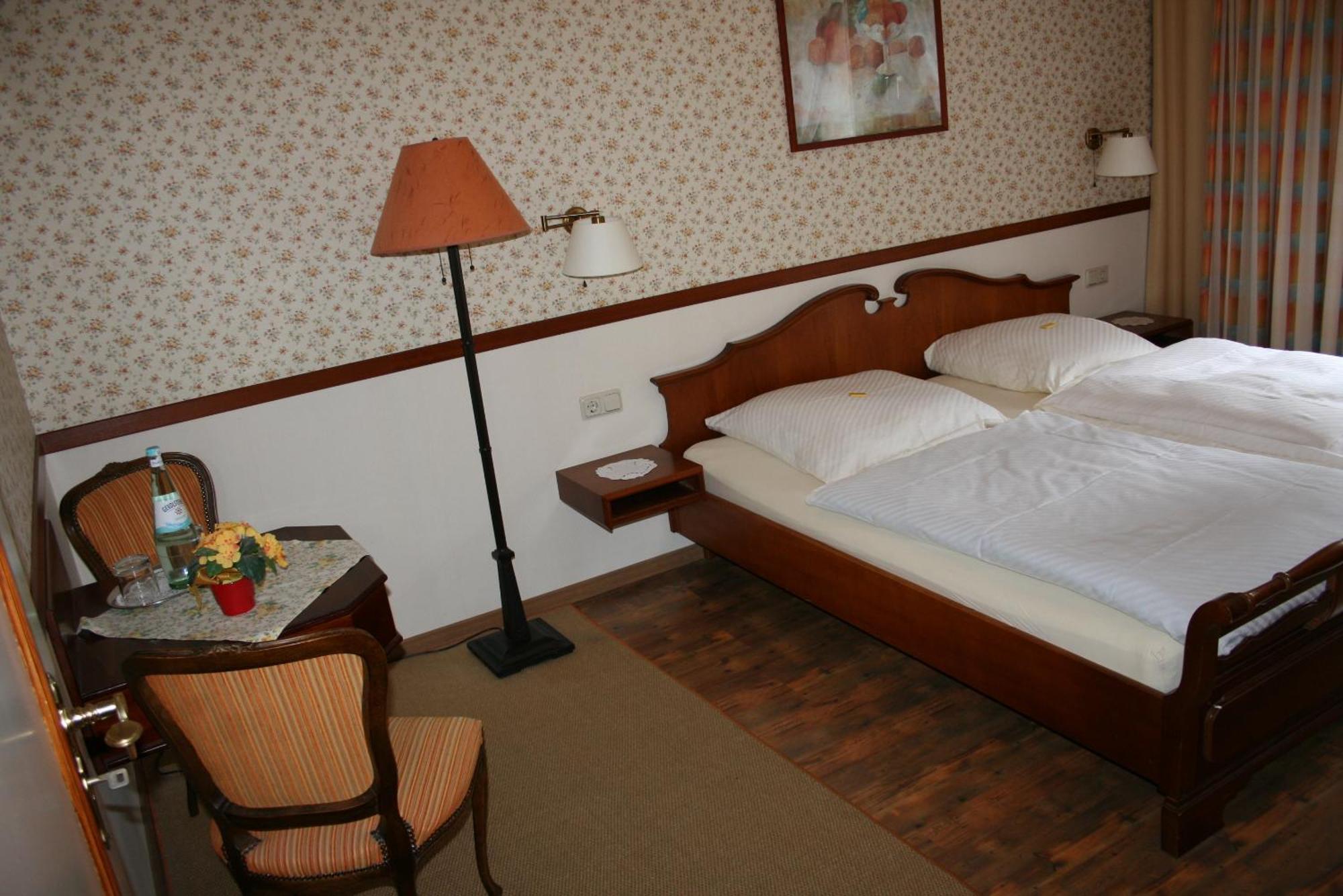 Hotel Meyer Kürten Εξωτερικό φωτογραφία